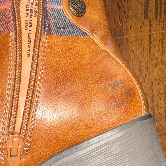 BareTraps Tan and Plaid Lace-Up Boots - Picture 6 of 8